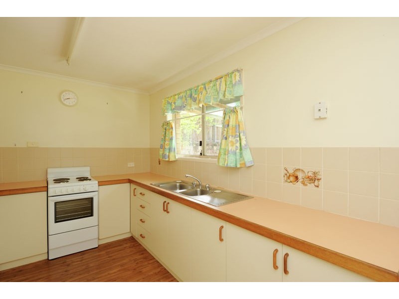 13 Sharyn Drive, New Auckland QLD 4680