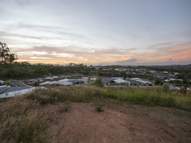 20 Eucalyptus Place, Kirkwood QLD 4680
