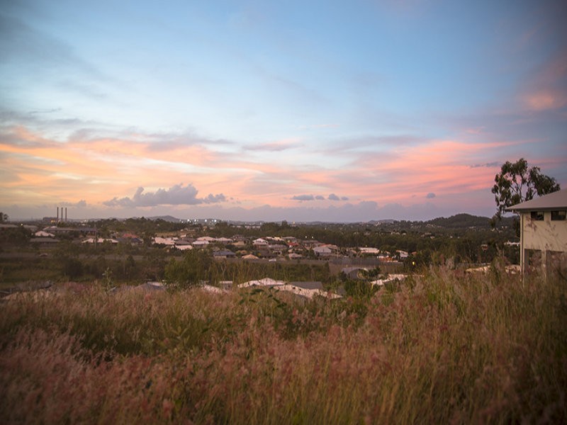 20 Eucalyptus Place, Kirkwood QLD 4680