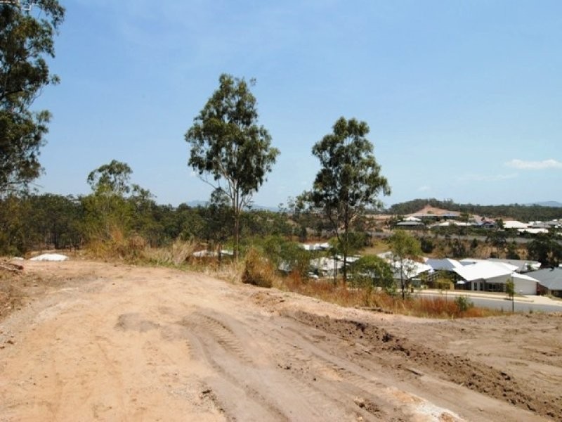 20 Eucalyptus Place, Kirkwood QLD 4680