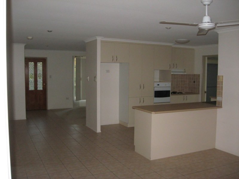 59 PENDA AVENUE, New Auckland QLD 4680