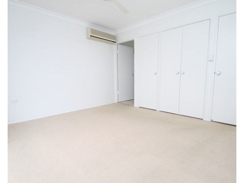 23 Gretel Drive, Clinton QLD 4680