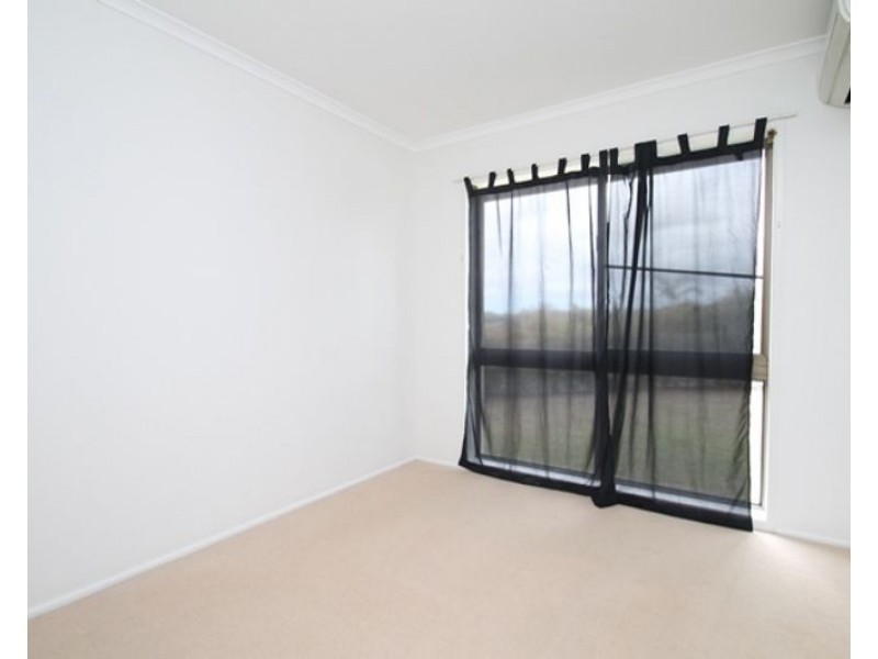 23 Gretel Drive, Clinton QLD 4680