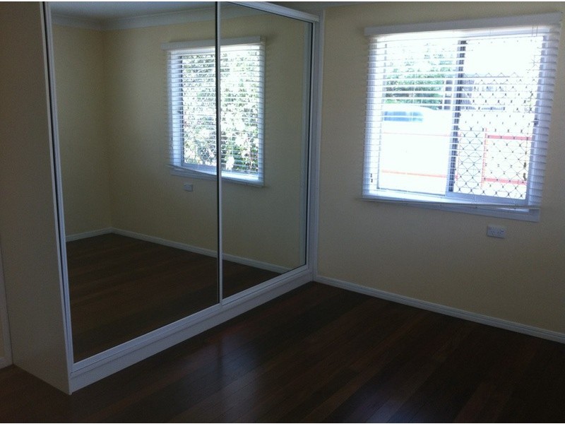 34 Rossella Street, West Gladstone QLD 4680