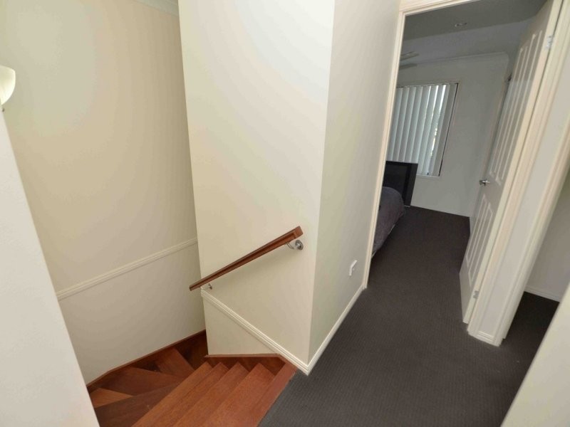 2/57 Barney Street, Barney Point QLD 4680