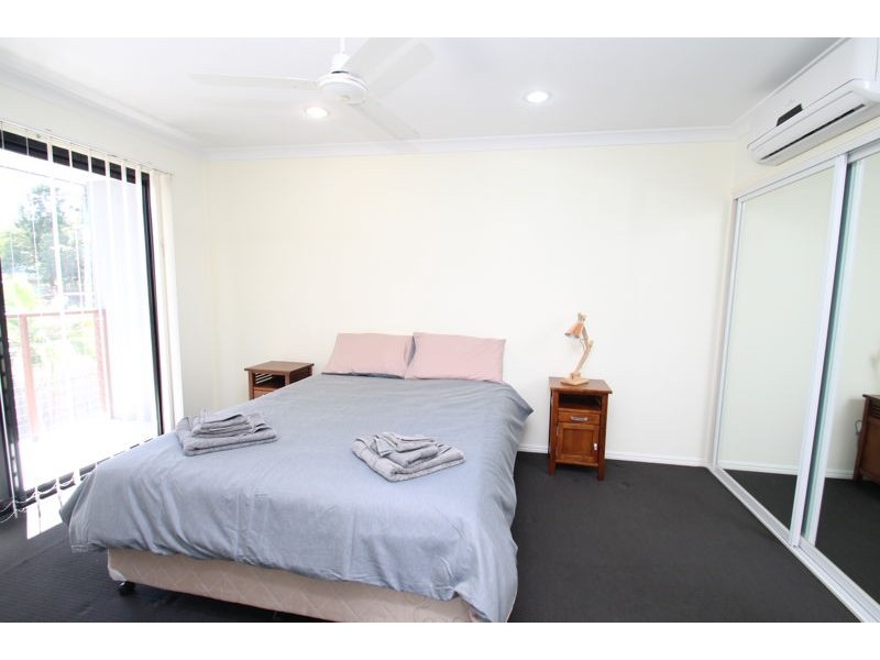 2/57 Barney Street, Barney Point QLD 4680