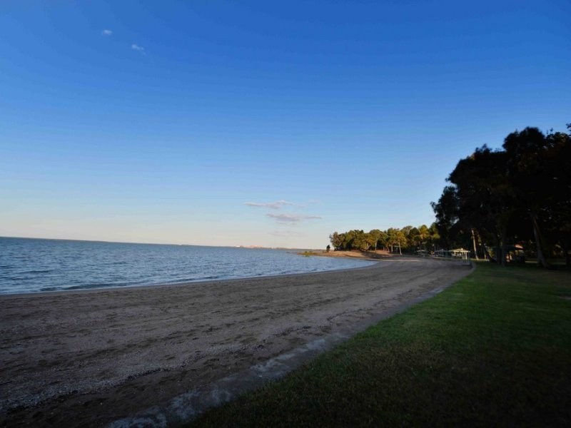 2/57 Barney Street, Barney Point QLD 4680