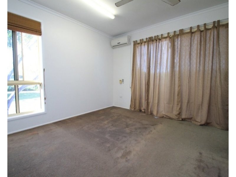 1/38 Marten Street, South Gladstone QLD 4680
