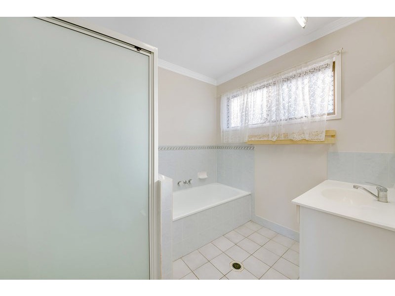 67 J Hickey Avenue, Clinton QLD 4680