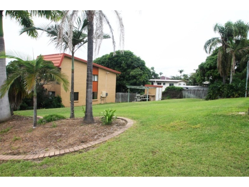 24/7 Nothling Street, New Auckland QLD 4680