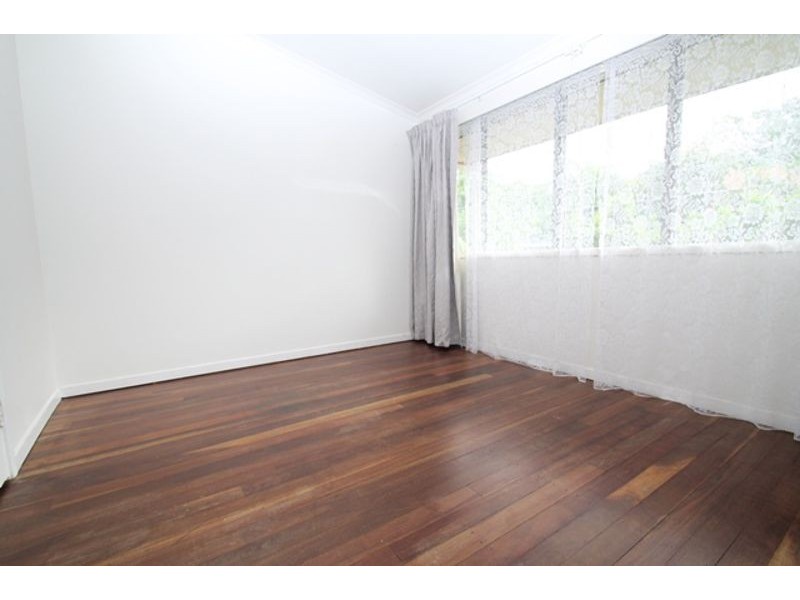 4/21 CHARLES STREET, West Gladstone QLD 4680