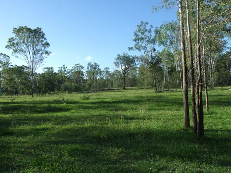 Iveragh QLD 4680