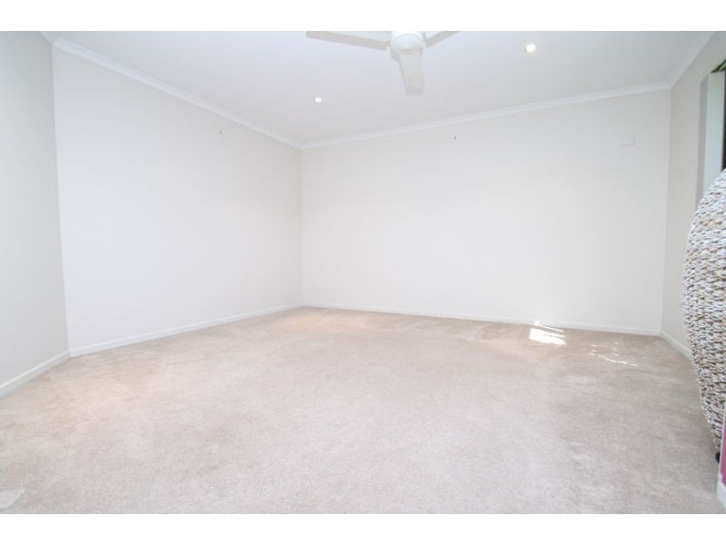 21 BEEZLEY STREET, Glen Eden QLD 4680