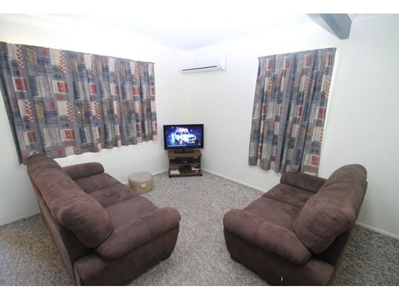 10/218 Auckland Street, Gladstone QLD 4680