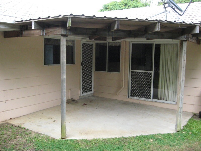 24 Mercury Street, Telina QLD 4680