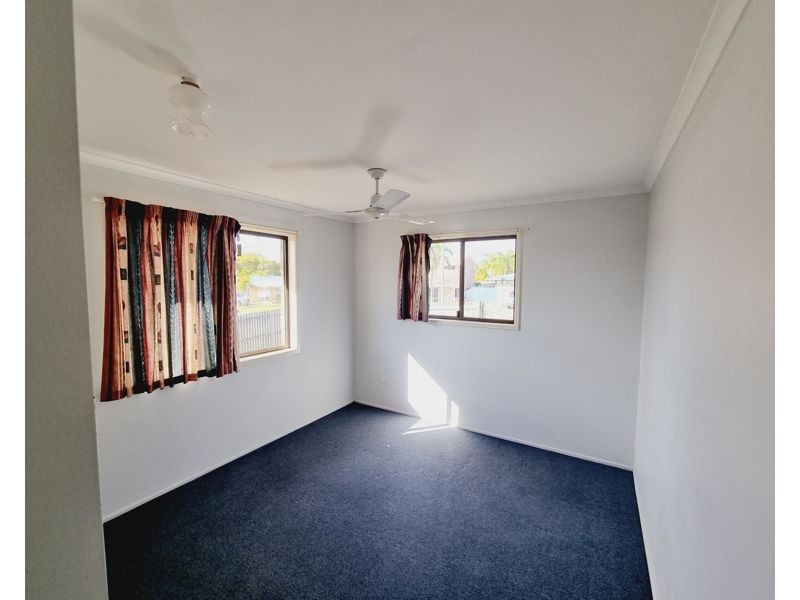 2 Valiant Court, Clinton QLD 4680