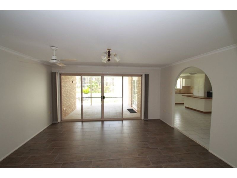 88 J Hickey Avenue, Clinton QLD 4680