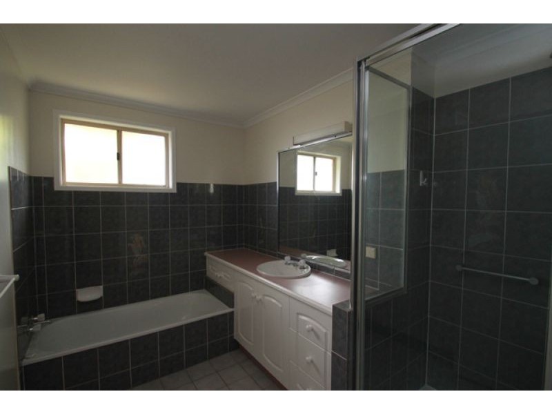 88 J Hickey Avenue, Clinton QLD 4680