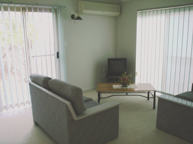 1/46 J Hickey Avenue, Clinton QLD 4680