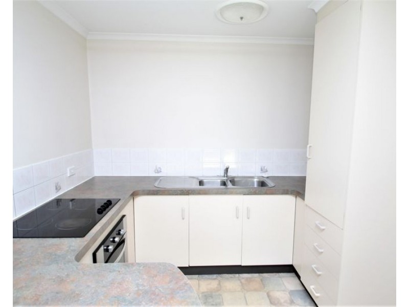 1/16 Sharyn Drive, Gladstone QLD 4680