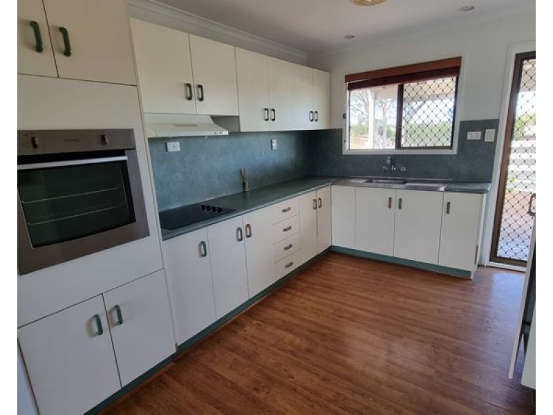 3 Moruya Street, Clinton QLD 4680