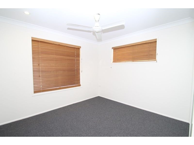 12 Karamea Close, Clinton QLD 4680