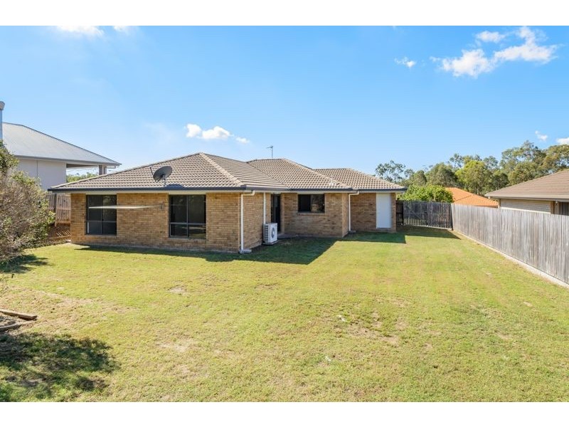 34 Skyline Drive, New Auckland QLD 4680