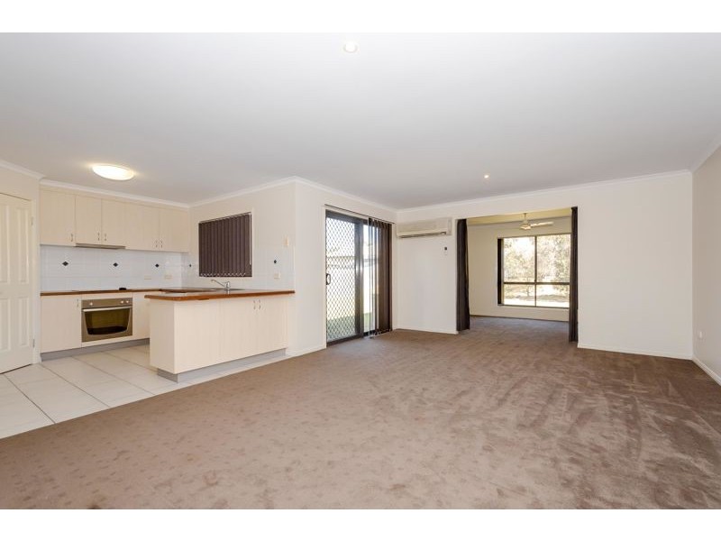 34 Skyline Drive, New Auckland QLD 4680