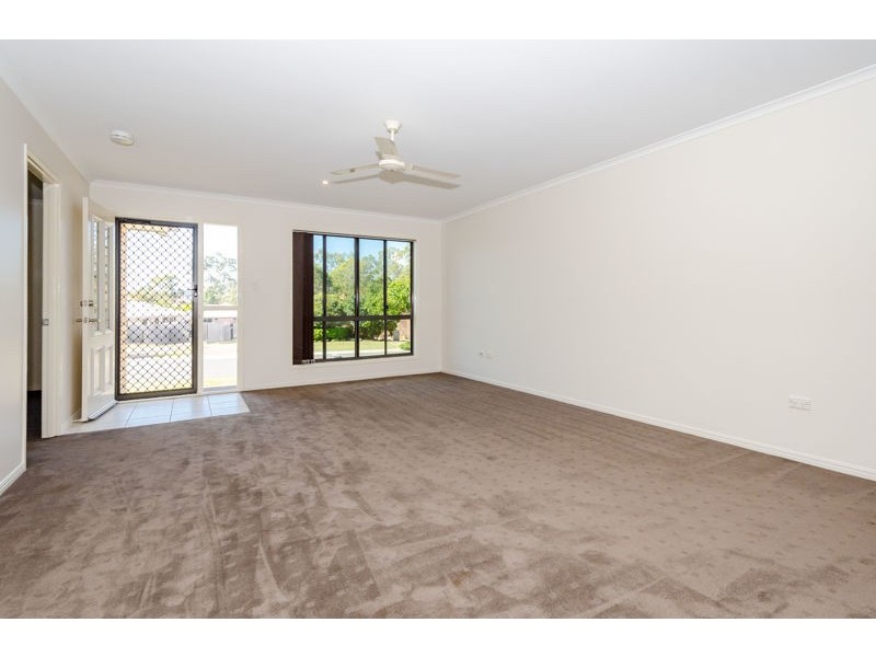 34 Skyline Drive, New Auckland QLD 4680