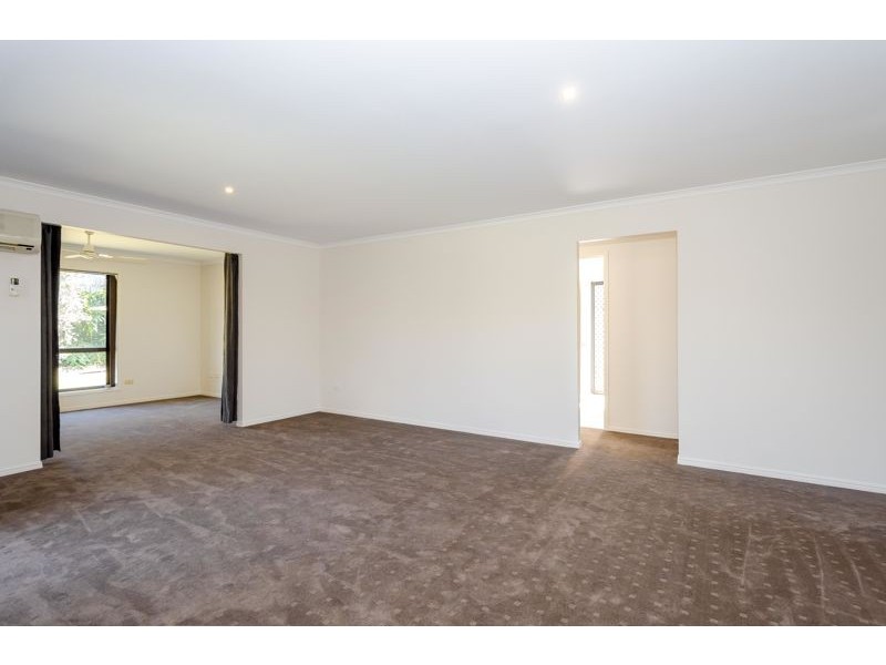 34 Skyline Drive, New Auckland QLD 4680