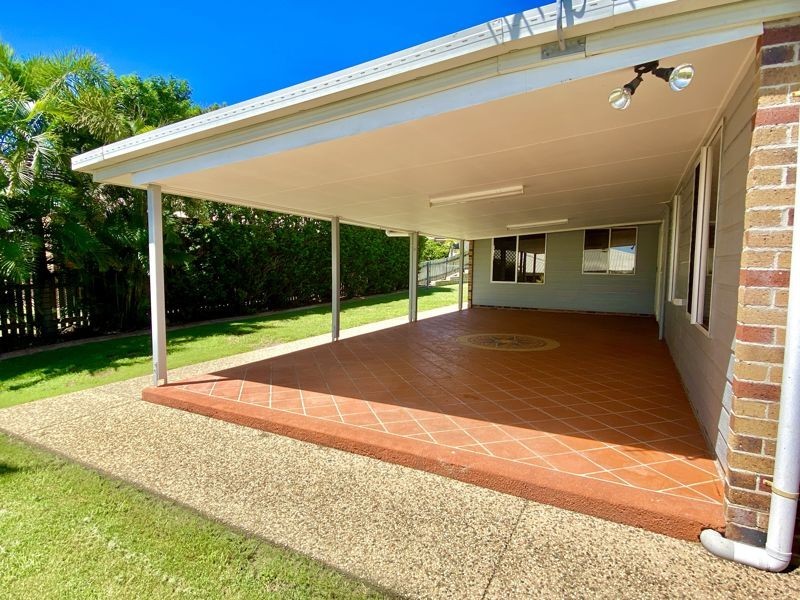 73 Dixon Drive, Telina QLD 4680