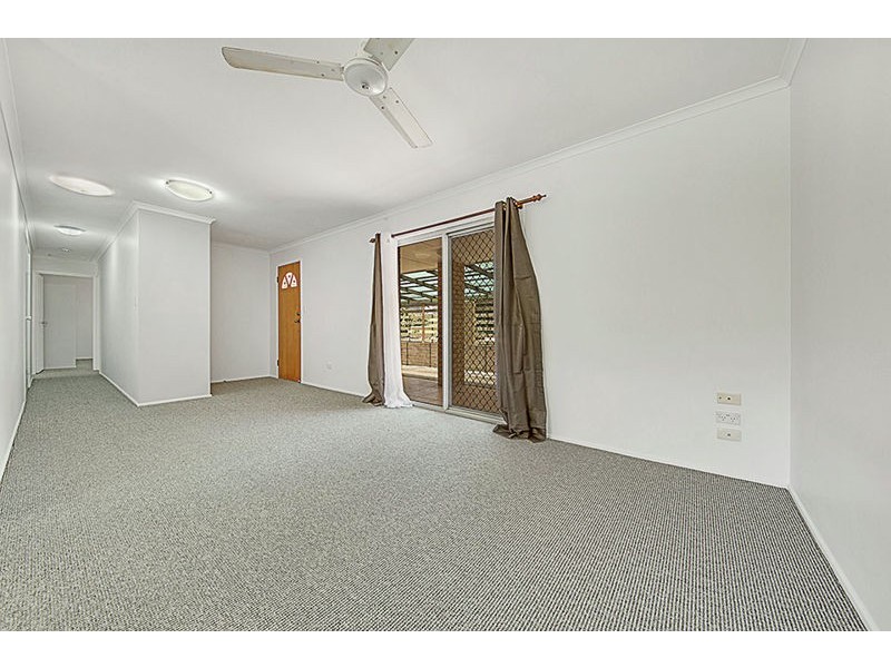 4 Apollo Drive, Clinton QLD 4680