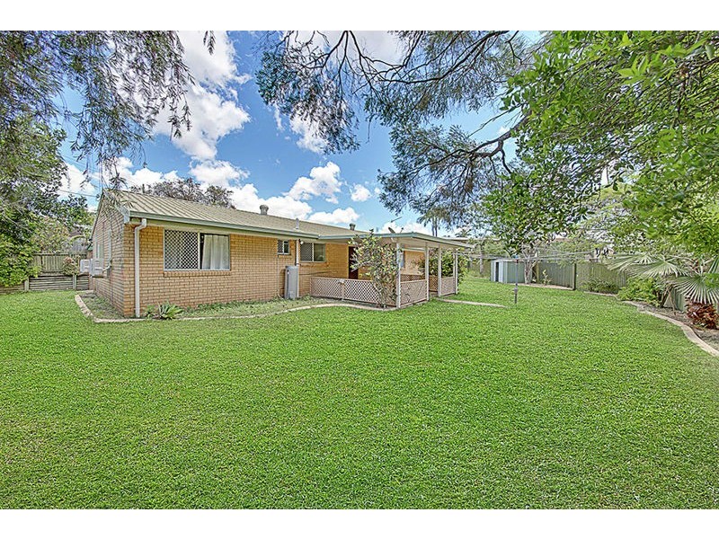 4 Apollo Drive, Clinton QLD 4680