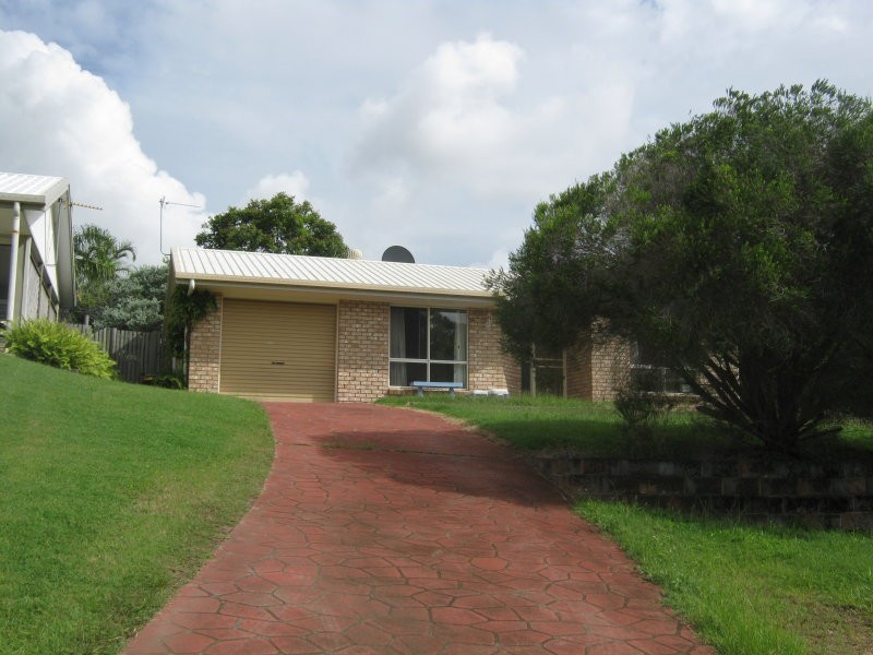 30 Carinya Drive, Clinton QLD 4680