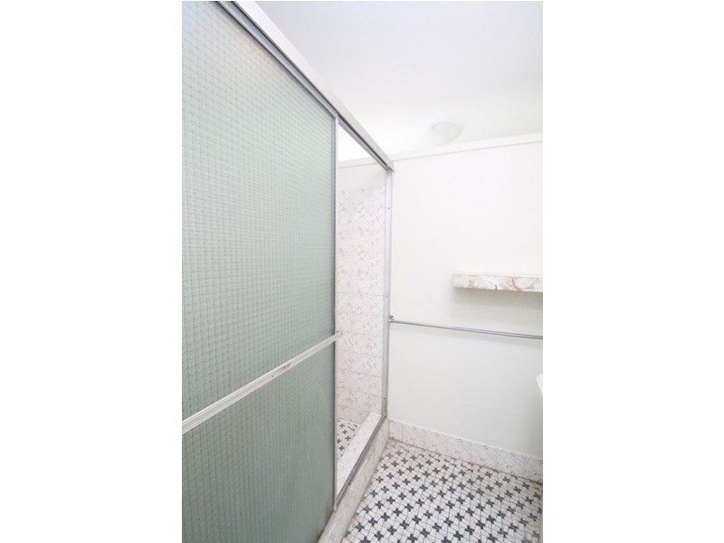 43 Barney Street, Barney Point QLD 4680