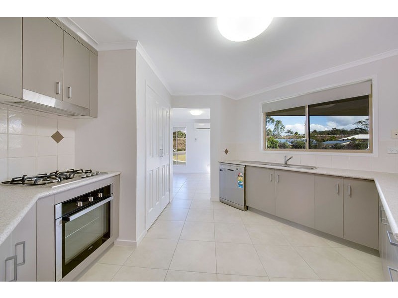 36 Skyline Drive, New Auckland QLD 4680