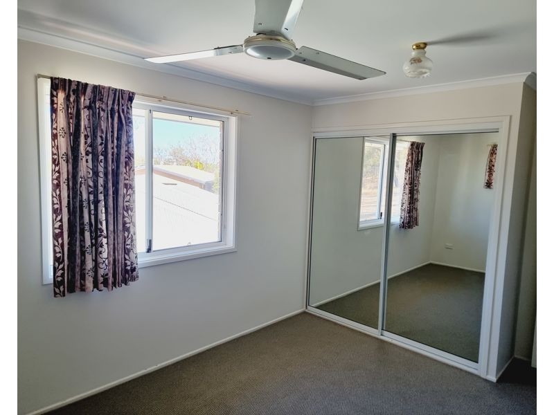 15 Hay Court, South Gladstone QLD 4680