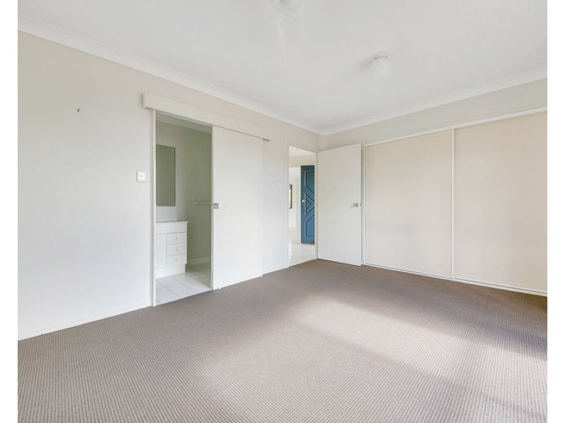 17 Saxonvale Court, New Auckland QLD 4680