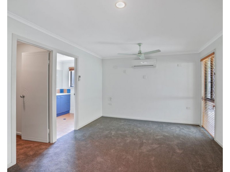 12 Leonie Court, New Auckland QLD 4680