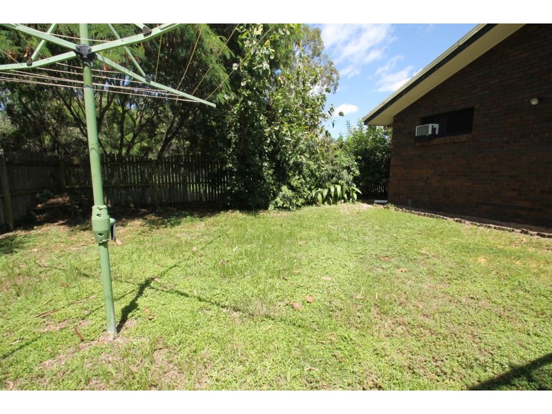 4 Gretel Drive, Clinton QLD 4680