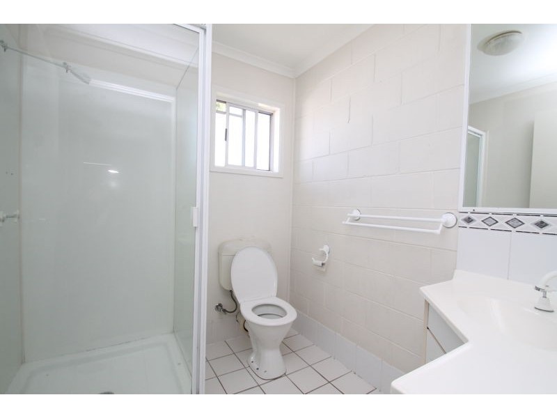 3/37 J Hickey Avenue, Clinton QLD 4680