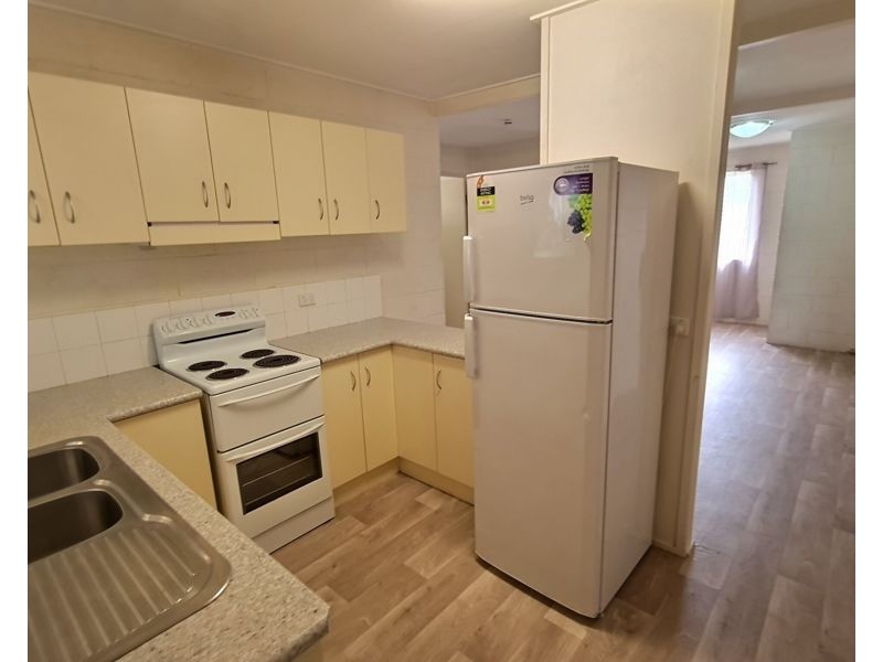 2/22 Campbell Street, Clinton QLD 4680