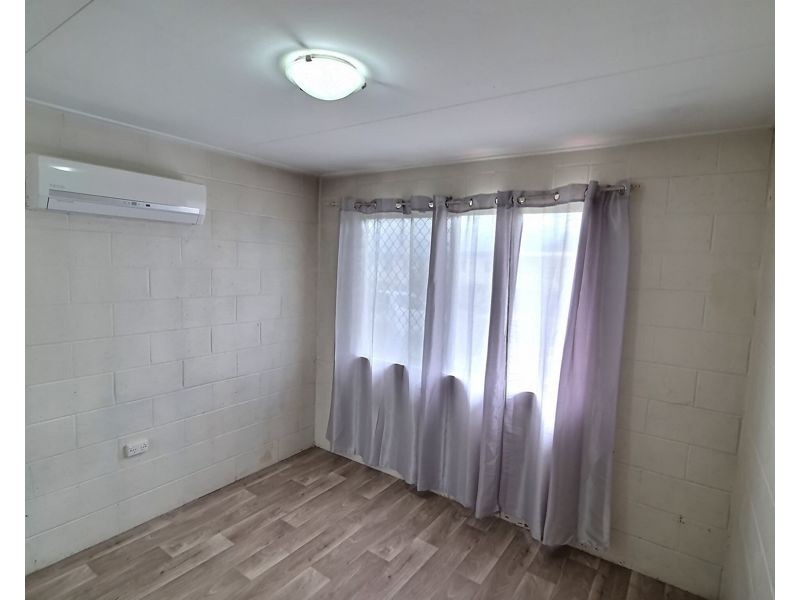 2/22 Campbell Street, Clinton QLD 4680