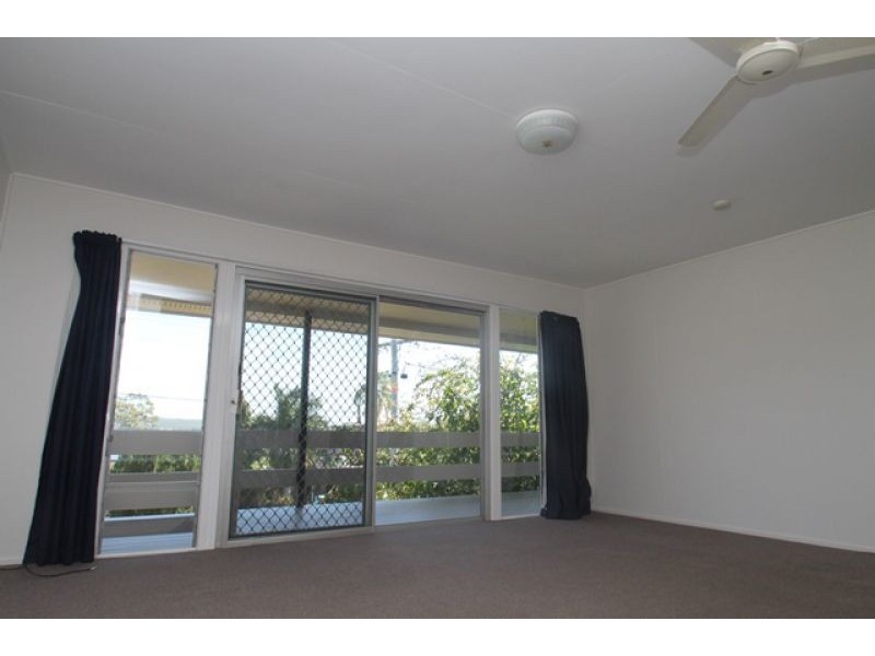 4 Twin Street, Sun Valley QLD 4680