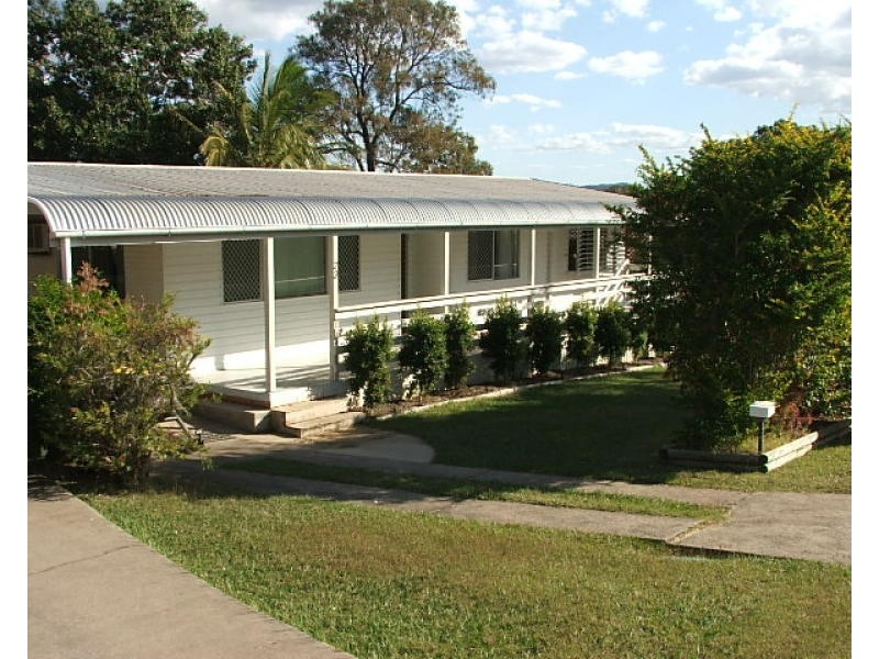 23 Herbertson Street, West Gladstone QLD 4680