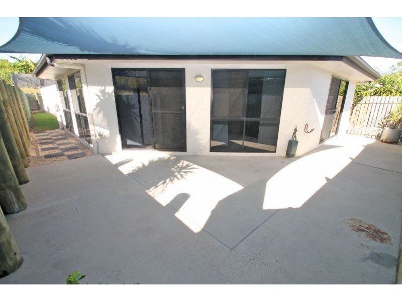 48 Carinya Drive, Clinton QLD 4680