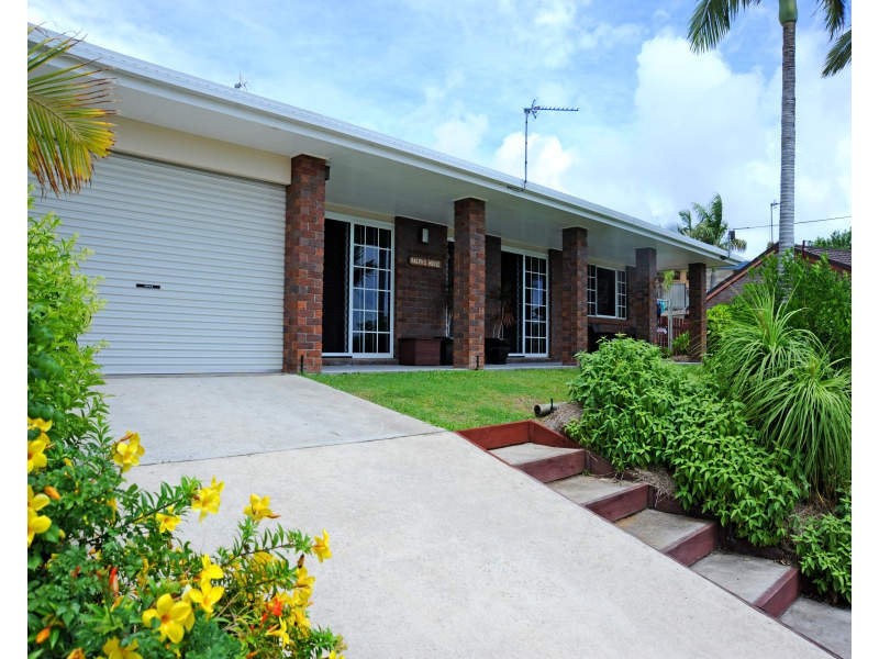 21 Saturn Crescent, Telina QLD 4680