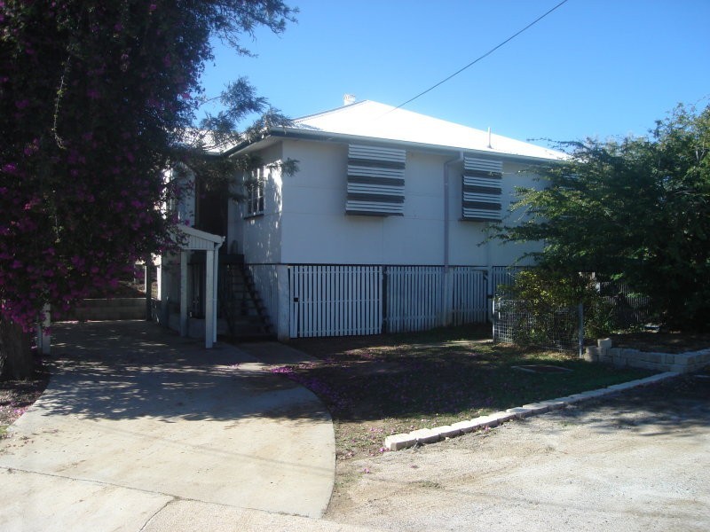 13 Glegg Street, West Gladstone QLD 4680