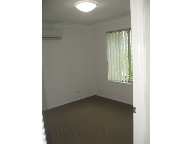 6 Biarri Street, Glen Eden QLD 4680