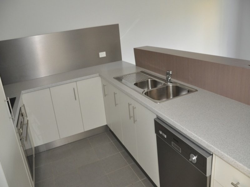 5/10 Nothling Street, New Auckland QLD 4680